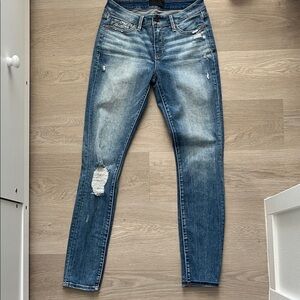 Buckle Women's Distressed Denim Skinny Jeans